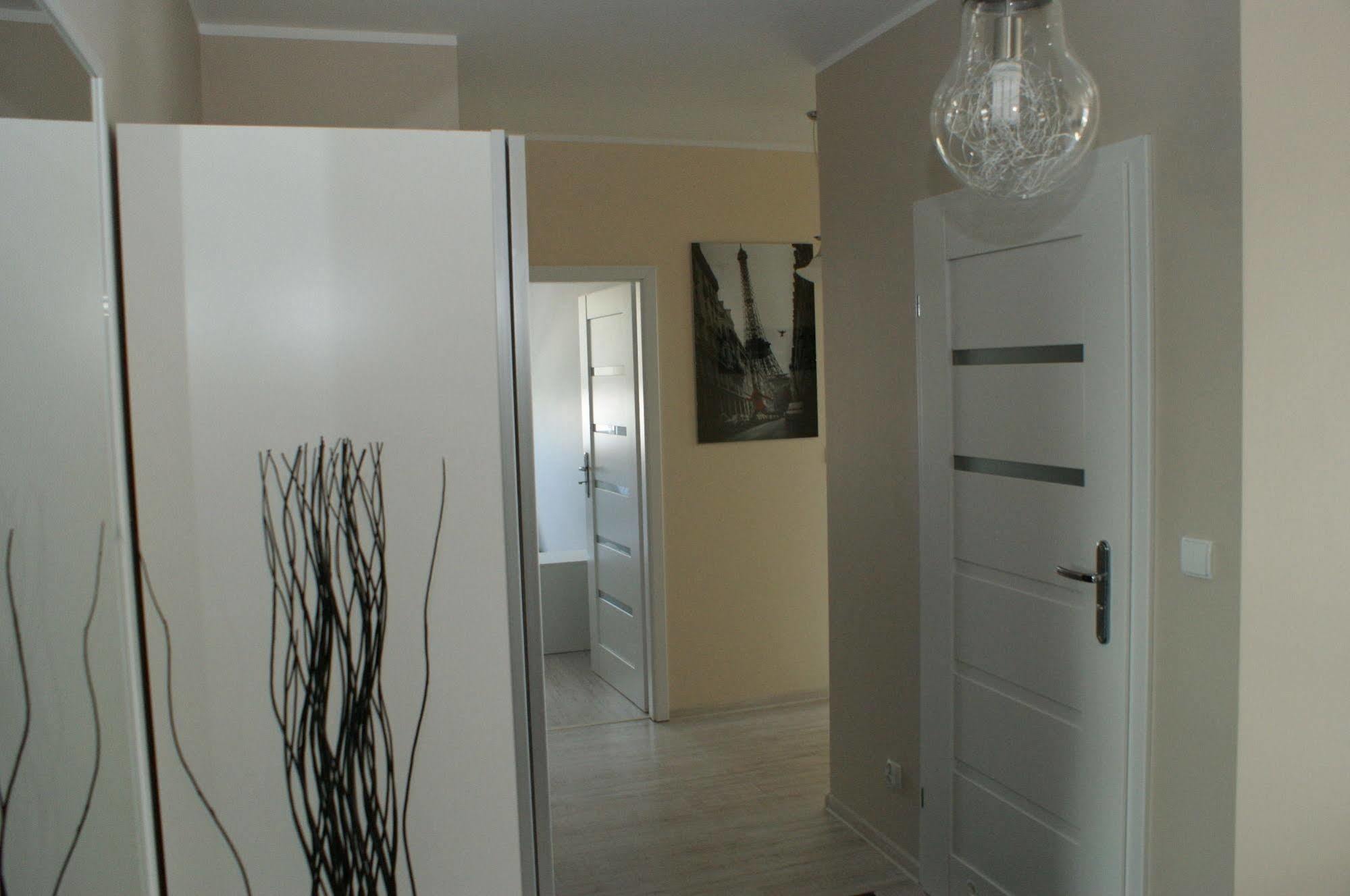 Irs Royal Apartments Apartamenty Irs Aviator Gdańsk Buitenkant foto