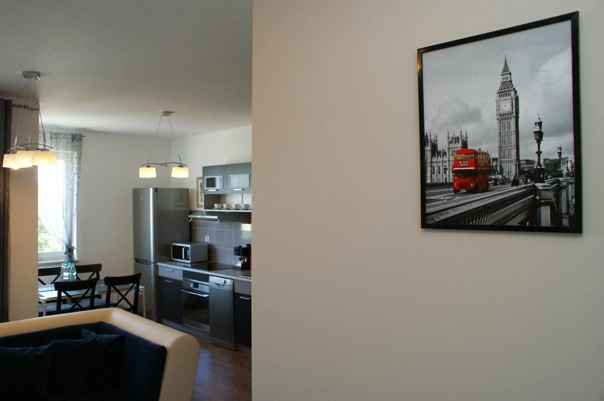 Irs Royal Apartments Apartamenty Irs Aviator Gdańsk Buitenkant foto